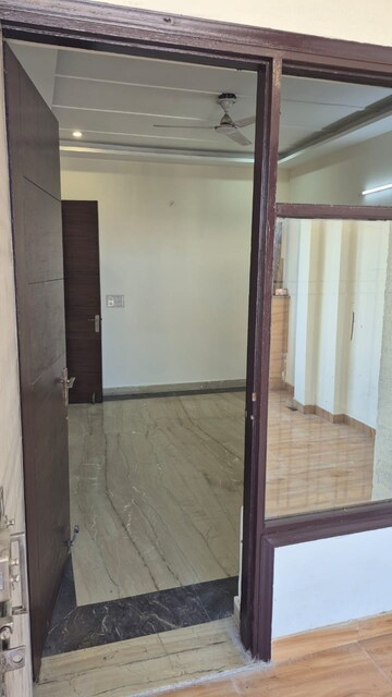 Bathroom in 3 BHK Builder Floor at Green Fields Colony – for Rent