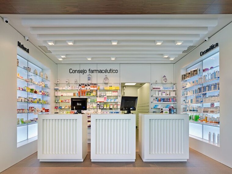 Team Area, panch pakhadi Commercial Shop 2400 Sq.Ft. In Panch Pakhadi Thane 9261650