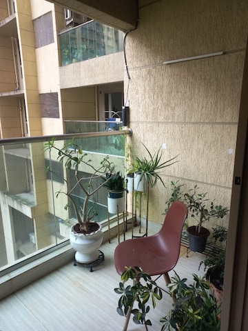 Balcony in 2 BHK Apartment at Sheth Vasant Oasis, Andheri East – for Sale