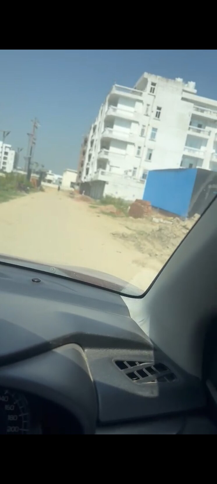 Team Area, ecotech iii greater noida Commercial Warehouse 9000 Sq.Ft. In Ecotech Iii Greater Noida Greater Noida 9261720