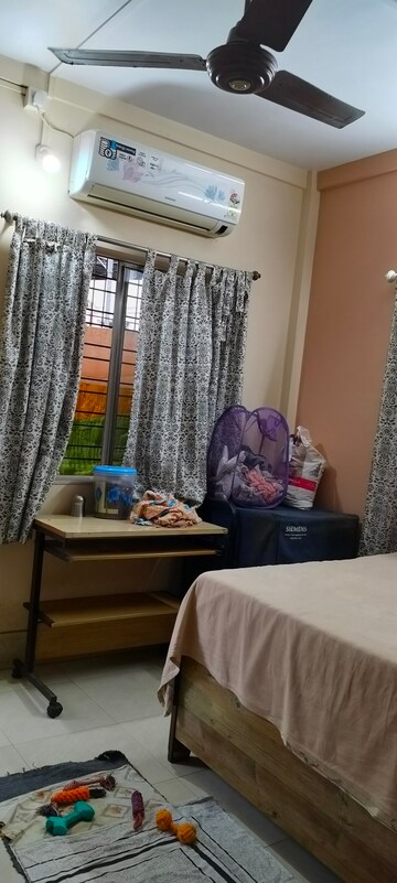 Bedroom in 3 BHK Apartment at Nerul Sector 18 – for Rent