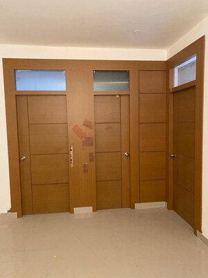 Room in 2 BHK Apartment at Breez Global Heights, Sohna Sector 33 – for Sale