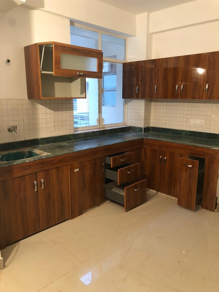 Kitchen, breez-global-heights 2 Bedroom 610 Sq.Ft. Apartment In Sohna Sector 33 Gurgaon 9261802