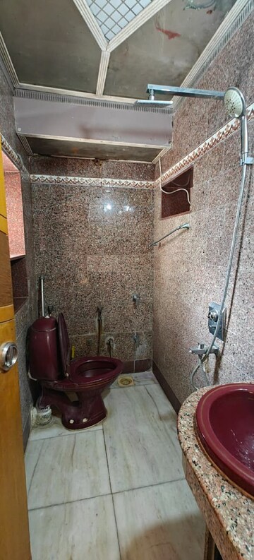 Bathroom in 3 BHK Apartment at Khar West – for Rent
