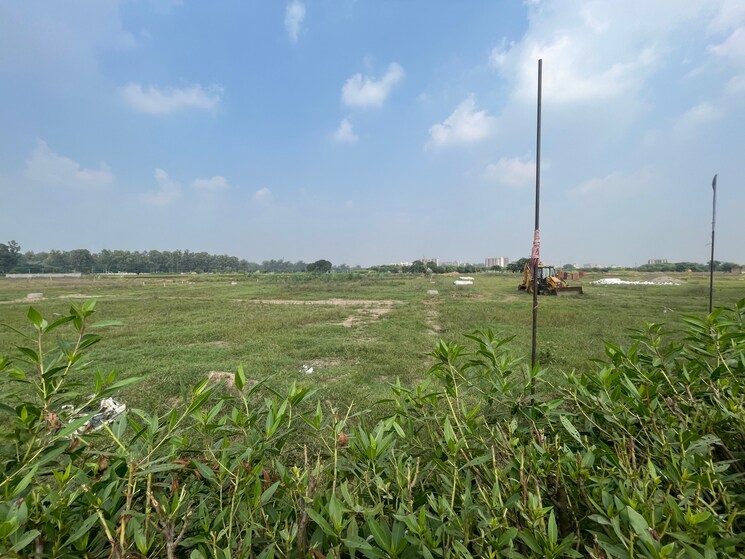 undefined, dyalpur  115 Sq.Yd. Plot In Dyalpur Zirakpur 9259954