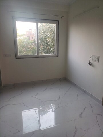 Room in 2 BHK Builder Floor at Sector 45 – for Rent