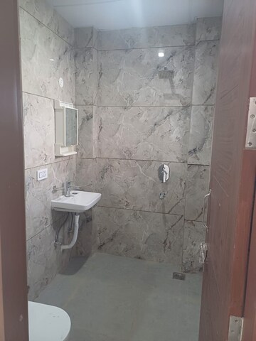 Bathroom in 2 BHK Builder Floor at Sector 45 – for Rent