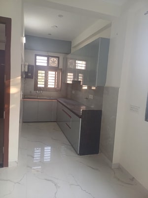 Kitchen in 2 BHK Builder Floor at Sector 45 – for Rent