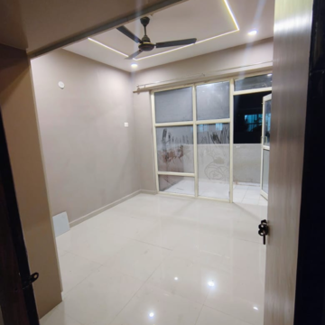 Room in 2 BHK Apartment at Pyramid Heights, Badha – for Rent