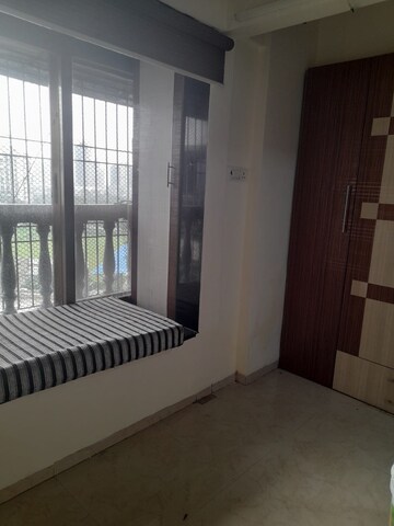 Room in 4 BHK Apartment at Inorbit Mall Vashi, Vashi Sector 30a – for Rent