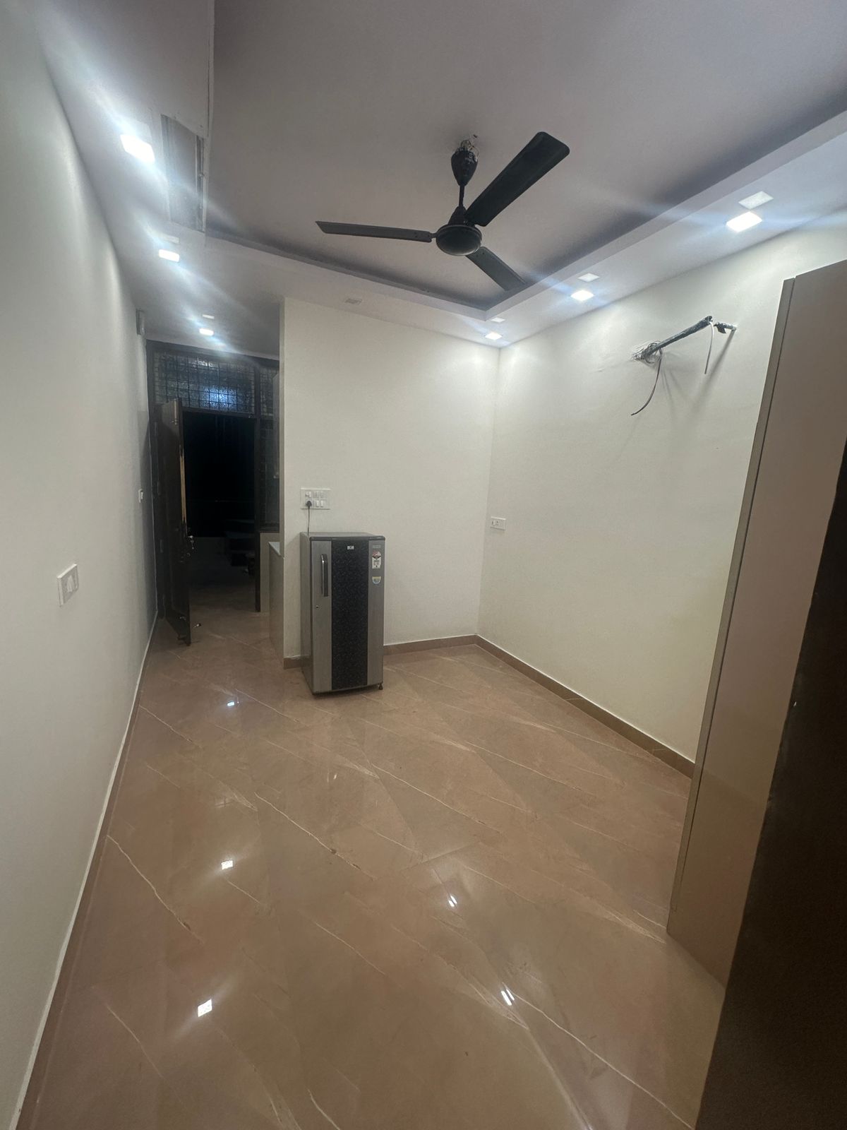 1 BHK Builder Floor For Rent in Old Double Storey
