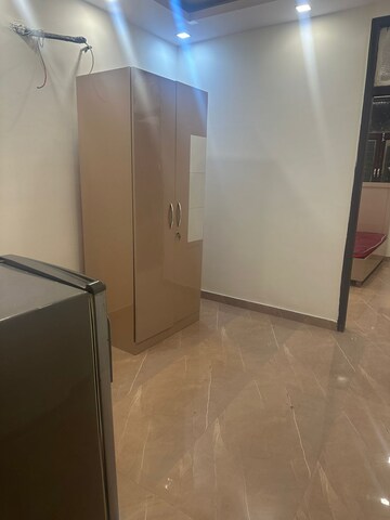 Bathroom in 1 BHK Builder Floor at Lajpat Nagar 4 – for Rent