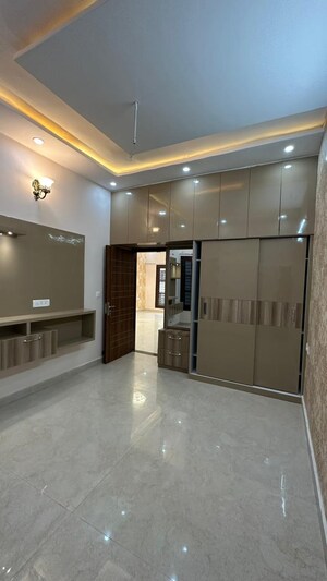 2 BHK Apartment For Sale in Sunny Enclave