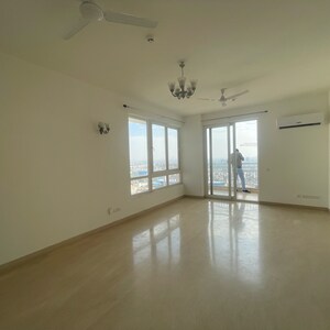 Room in 3 BHK Apartment at Puri Emerald Bay, Dhanwapur – for Rent