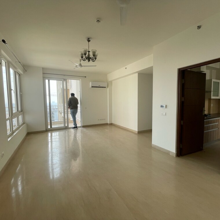 Room, puri-emerald-bay 3 Bedroom 2450 Sq.Ft. Apartment In Dhanwapur Gurgaon 9261970