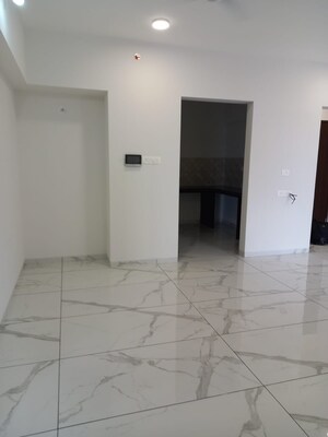 Room in 2 BHK Apartment at Rahul Downtown, Punawale – for Rent