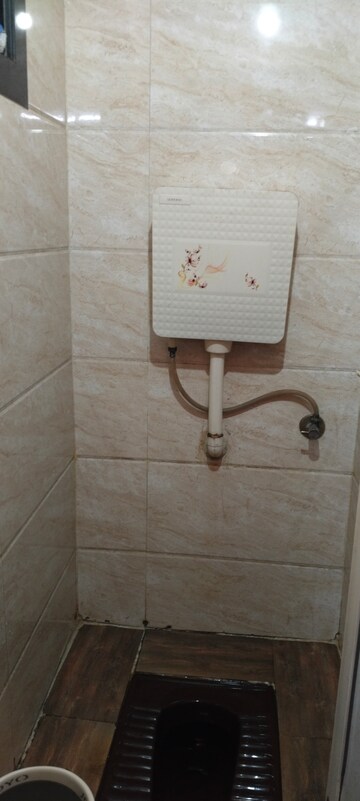 Bathroom in 1 RK Apartment at Panchratna CHS, Juinagar – for Sale