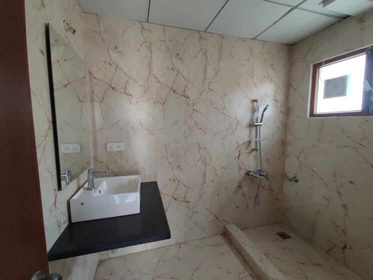 Bathroom, benson town 3 Bedroom 2140 Sq.Ft. Apartment In Benson Town Bangalore 9261991