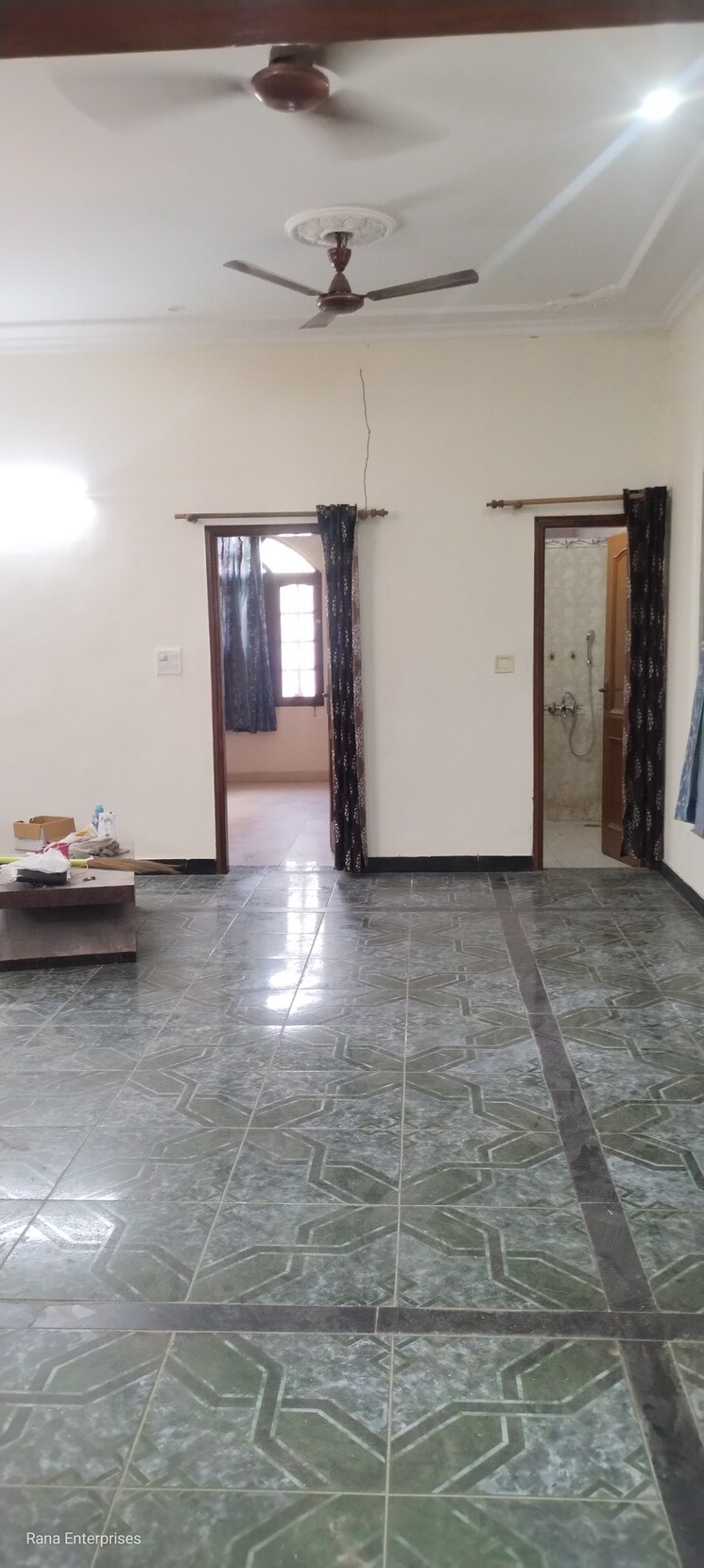 Room, palam-vihar-residents-association 6+ Bedroom 4500 Sq.Ft. Independent House In Palam Vihar Gurgaon 9262038