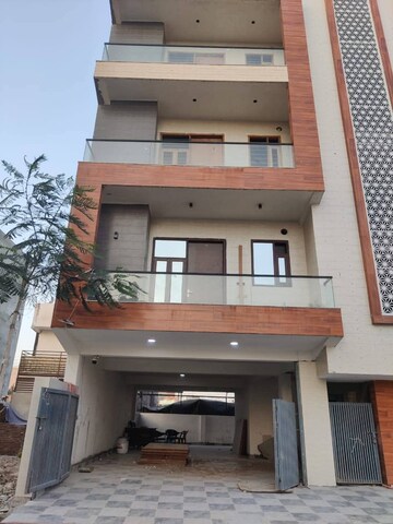 3 BHK Builder Floor – Exterior View View at Anangpur - for Sale