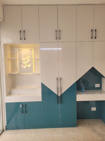 Room in 3 BHK Apartment at Signature Global Park 4 and 5, Sohna Sector 36 – for Rent