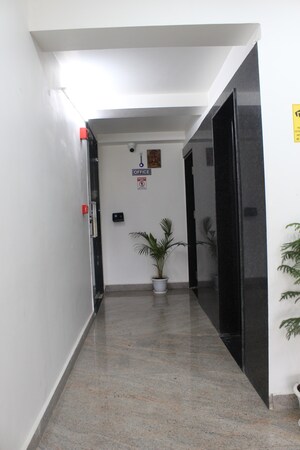 Furnished Amenities in  Office Space at Hoshangabad Road – for Rent