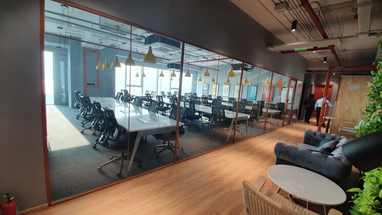 Team Area, metro-fairmount Commercial Office Space 3500 Sq.Ft. In Sanpada Navi Mumbai 9262037