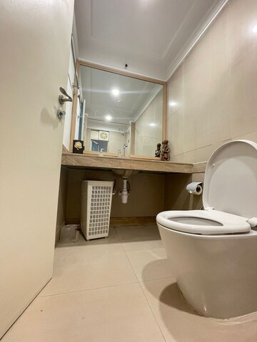 Bathroom in 3 BHK Apartment at Hiranandani Avalon, Powai – for Sale