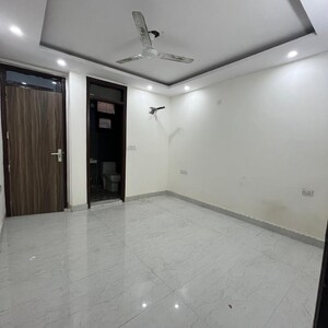 Room in 2 BHK Builder Floor at Chattarpur – for Rent