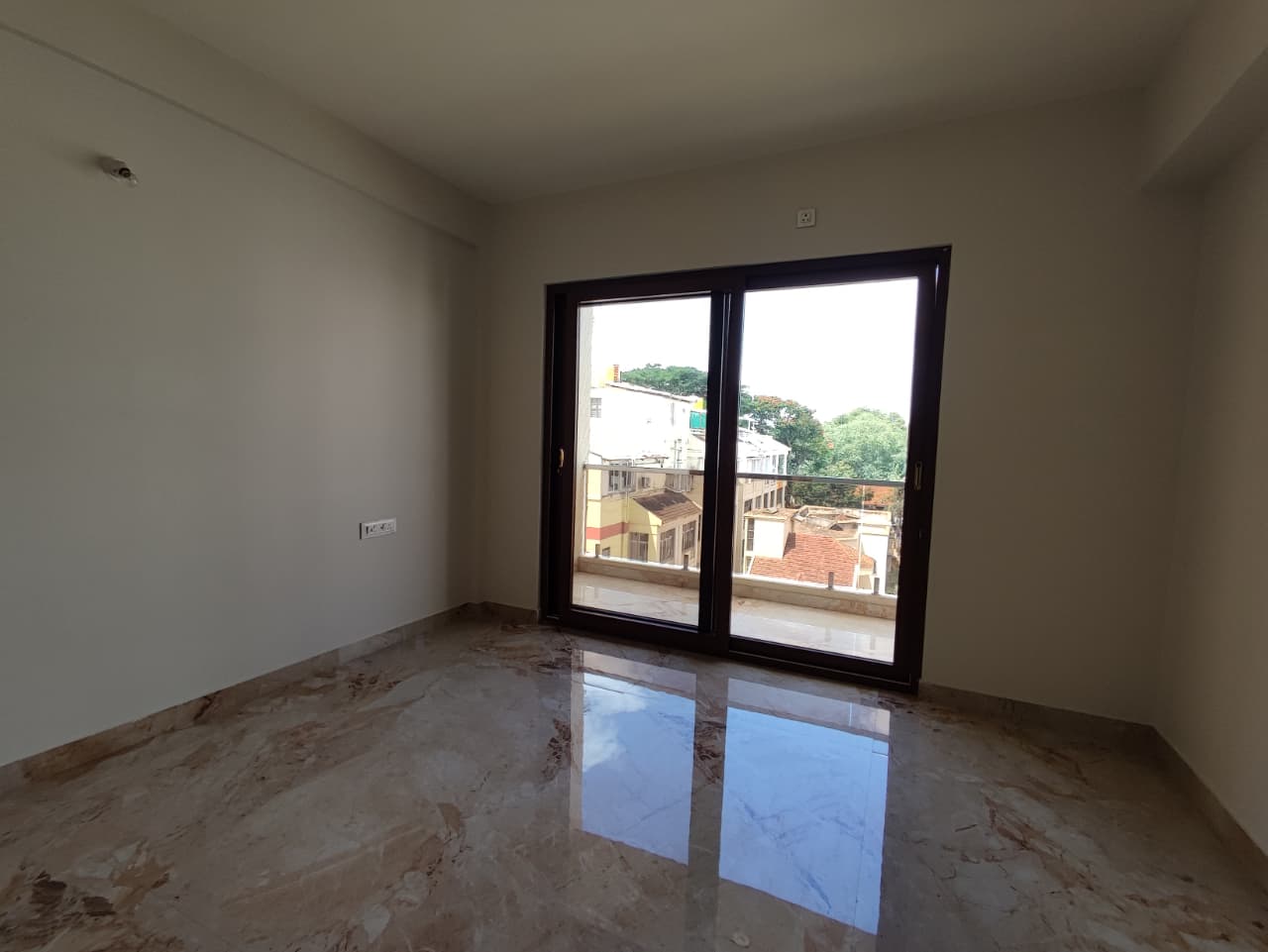 3 BHK + Servant Room,Study Room Builder Floor For Sale in Fortune Silverton
