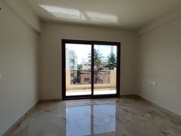Room in 3 BHK Builder Floor at Benson Town – for Sale