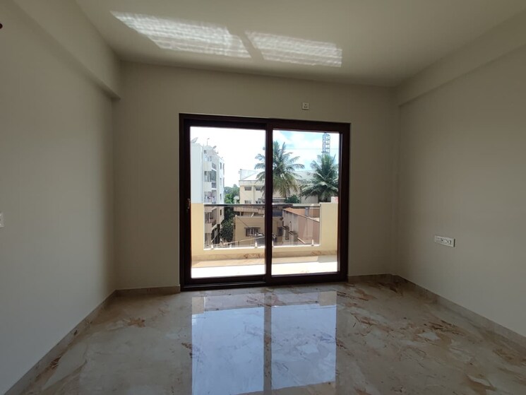 Room, benson town 3 Bedroom 2410 Sq.Ft. Builder Floor In Benson Town Bangalore 9262080