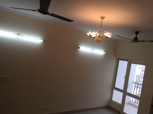 2 BHK Apartment For Rent in Panchsheel Greens, Sector 16 Greater Noida