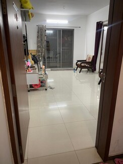2 BHK Apartment For Sale in Kumar Megapolis Saffron
