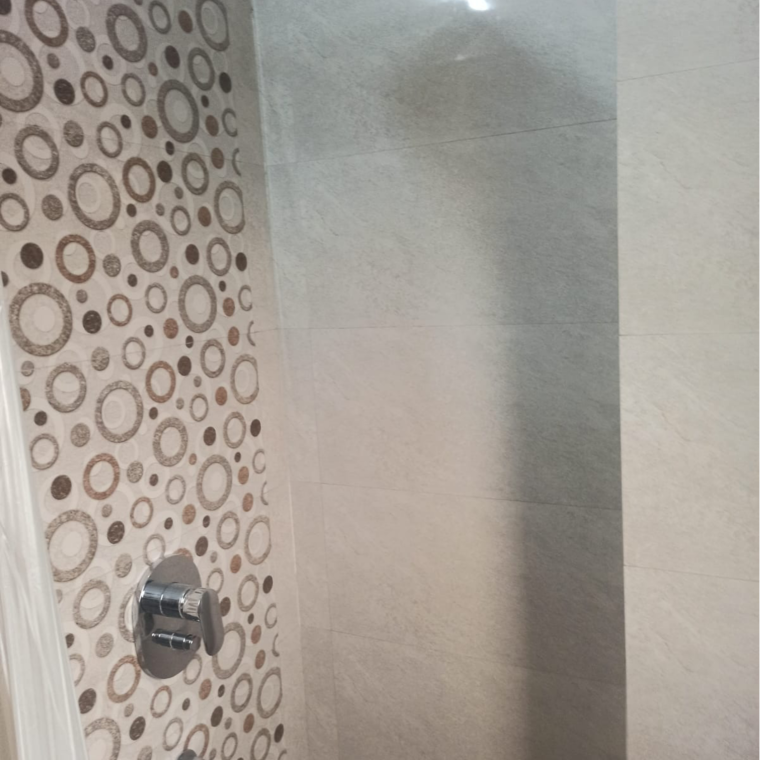 Bathroom, lajpat nagar i 2 Bedroom 900 Sq.Ft. Builder Floor In Lajpat Nagar I Delhi 9262160