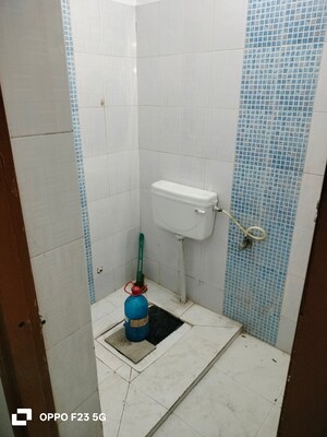 Bathroom in 2 BHK Builder Floor at Gomti Nagar – for Rent