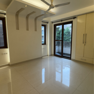 Building Lobby in 3 BHK Builder Floor at Defence Colony – for Rent