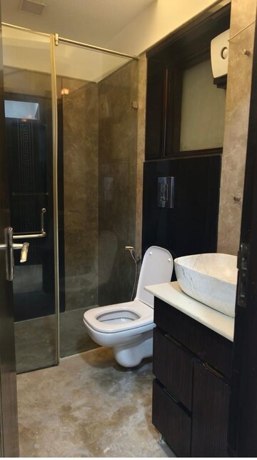 Bathroom in 3 BHK Builder Floor at Greater Kailash Part 3 – for Rent