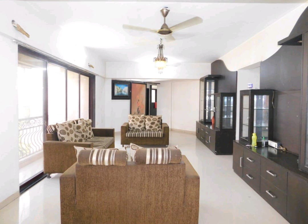 3 BHK 1300 Sq.Ft. Apartment in Prime Rose Apartment Andheri West