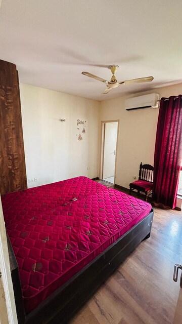 Bedroom in 3 BHK Apartment at Imperia Esfera, Sector 37c – for Rent