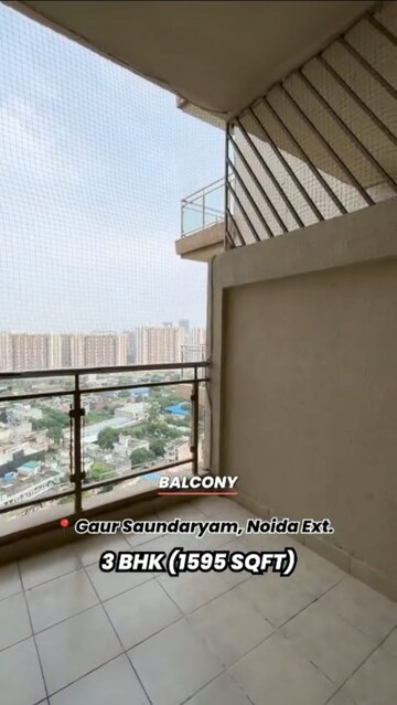 Room in 3 BHK Apartment at Gaur Saundaryam, Tech Zone 4 Greater Noida – for Sale
