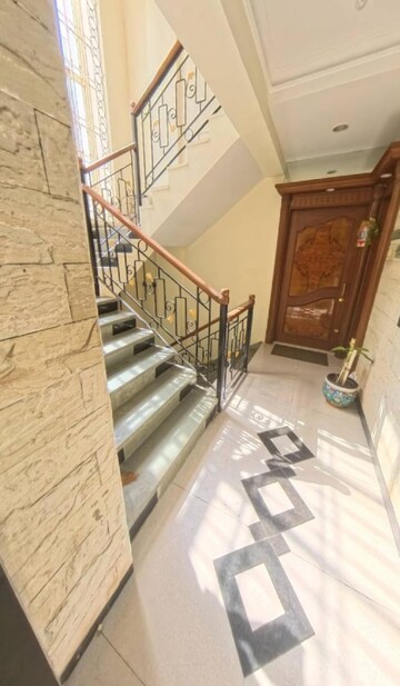 Staircase in 2 BHK Apartment at Bandra West – for Rent