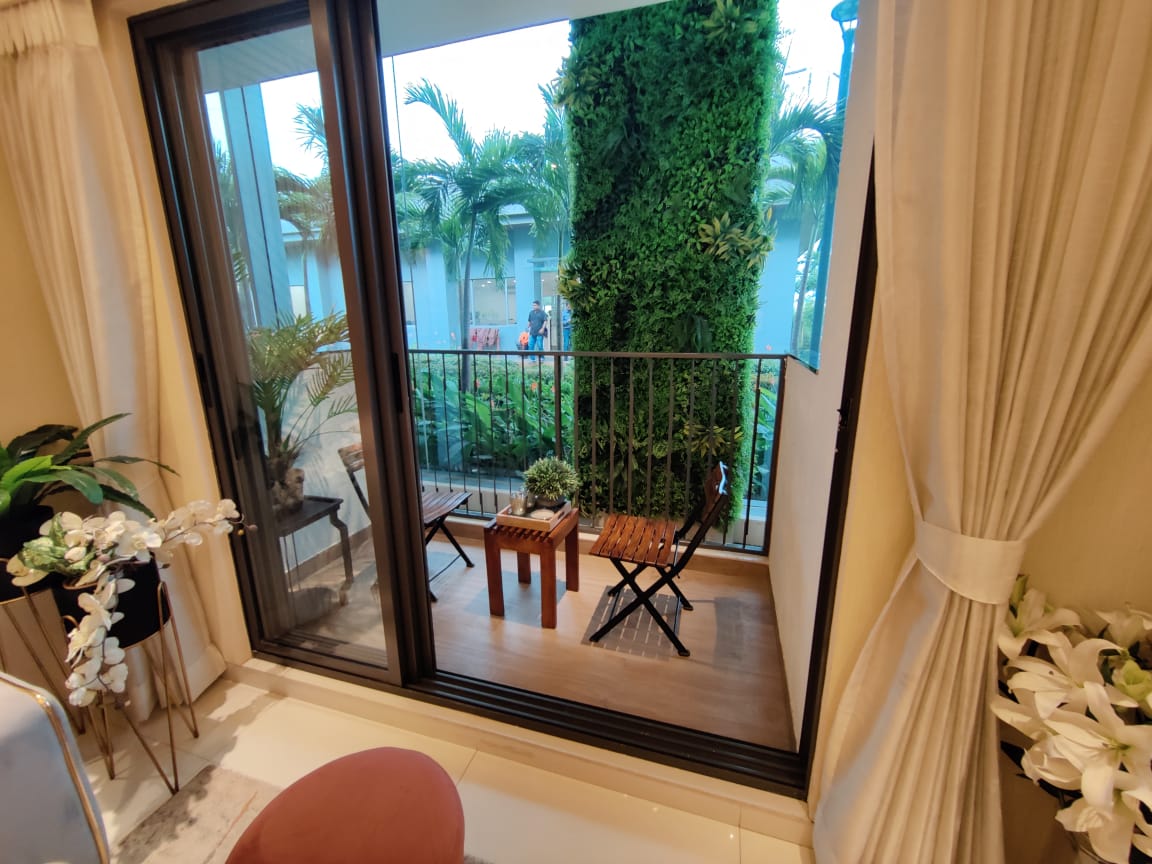 2 BHK + Extra Room Apartment For Sale in  Lodha Palava  Thane 