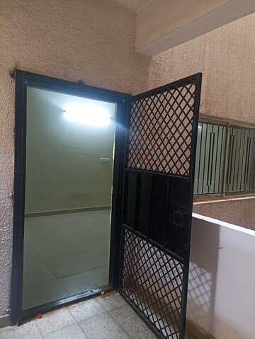  2 BHK Apartment at Aditi Exotica, Panathur – for Rent