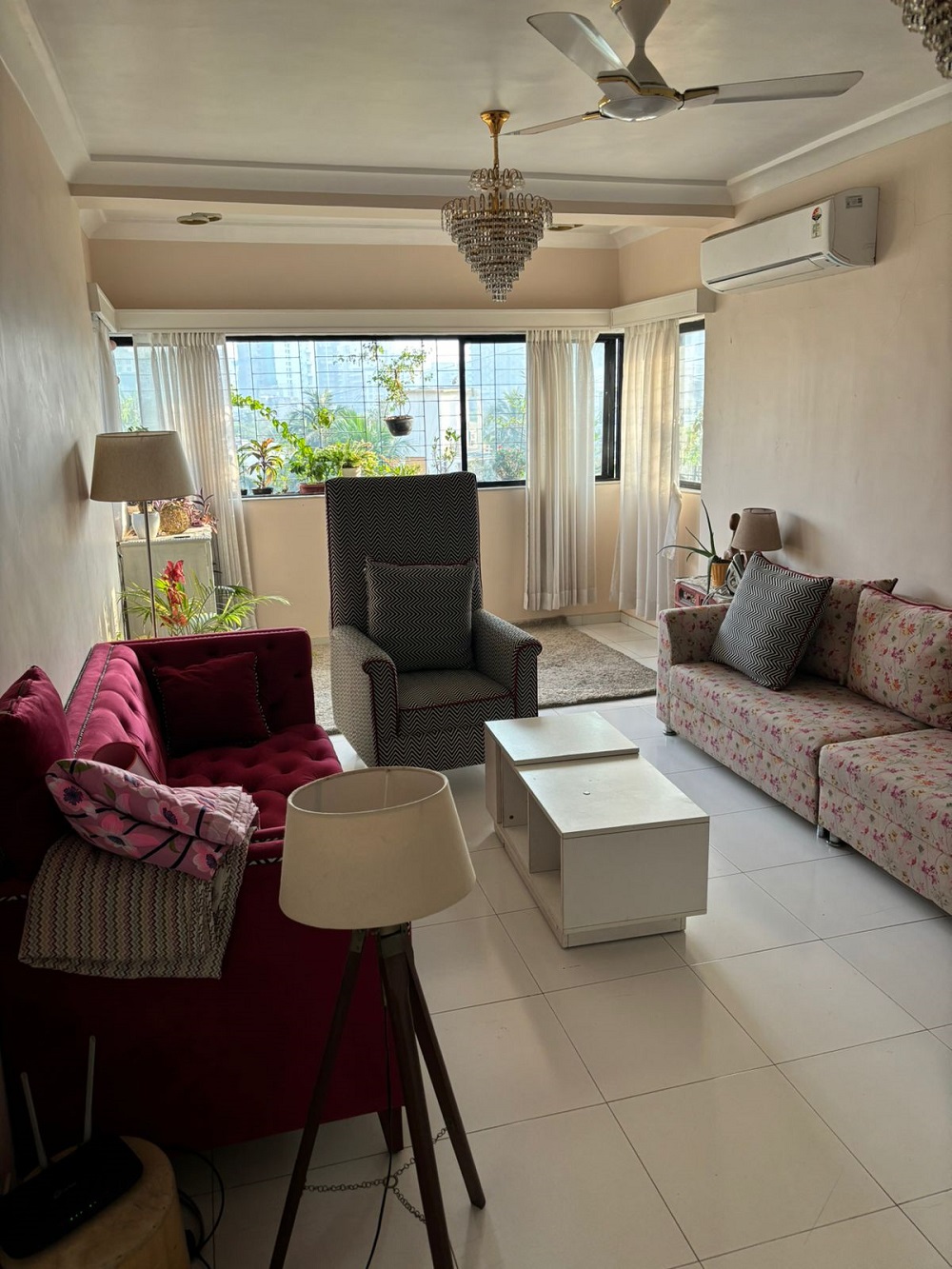 2 BHK + Pooja Room Apartment For Rent in Santacruz West