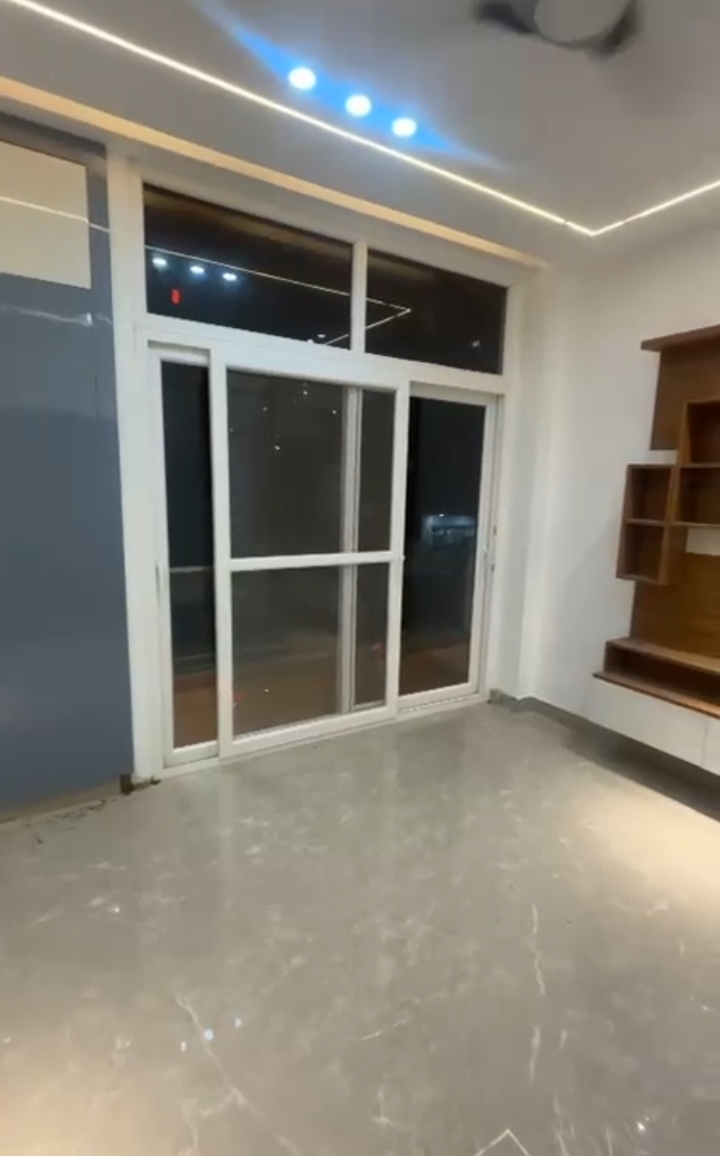 3 BHK Builder Floor For Sale in Shakti Khand IV