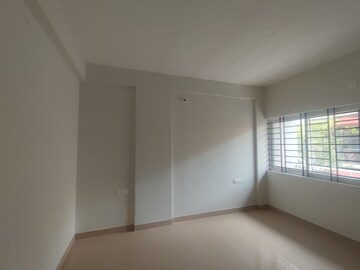 Room in 3 BHK Builder Floor at Jp Nagar Phase 7 – for Sale