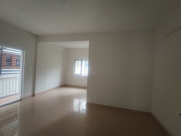 Room in 3 BHK Builder Floor at Jp Nagar Phase 7 – for Sale
