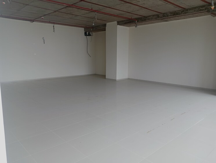 Room, vtp-solitaire Commercial Office Space 1100 Sq.Ft. In Baner Pune 9262376