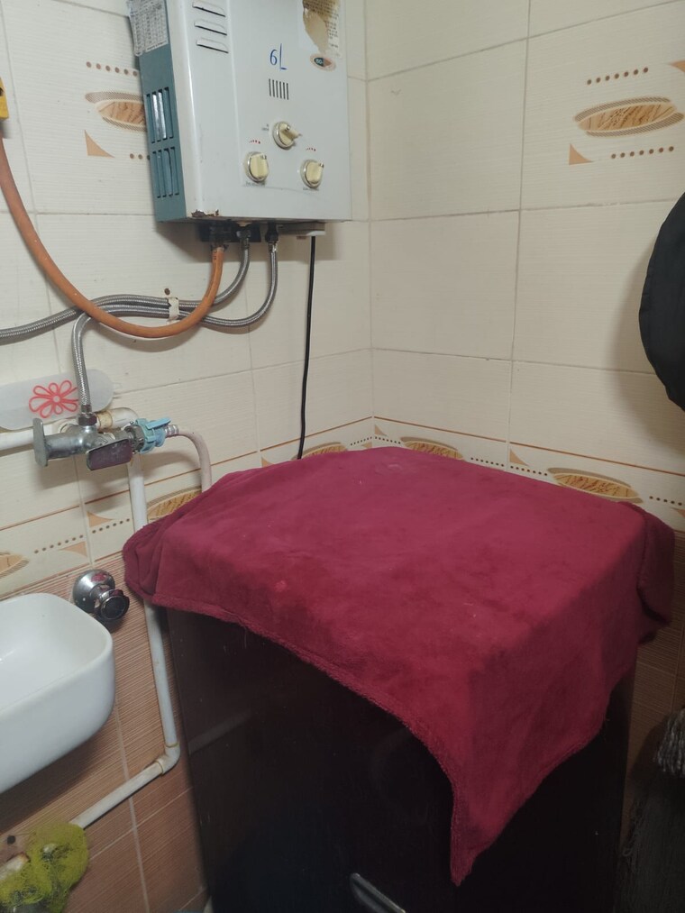 Bathroom, suvidha-regal-heights 2 Bedroom 581 Sq.Ft. Apartment In Vasai East Palghar 9262378